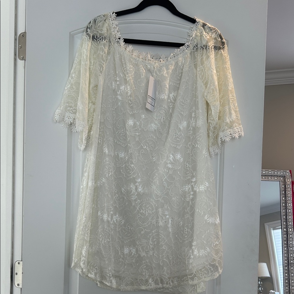 Women’s Elegant Lace Off-Shoulder Dress